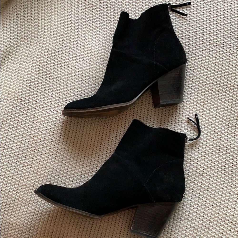 Chinese Laundry Suede Booties